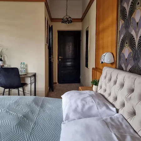 Gardenia 게스트하우스 옐레니아구라