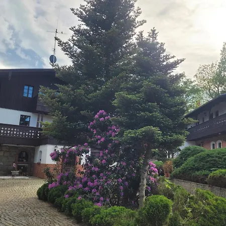 Gardenia 게스트하우스 옐레니아구라